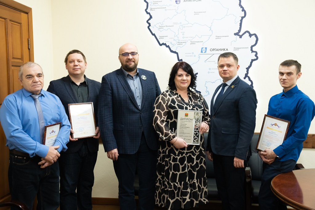 Сотрудники «Азота» вошли в число лучших в конкурсе наставничества в рамках нацпроекта «Производительность труда»